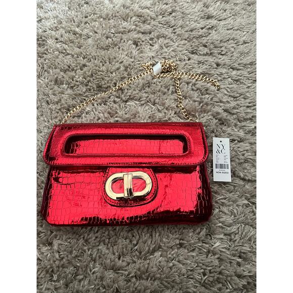 New York @ Company New leather red clutch with chain! NWT - Picture 3 of 5